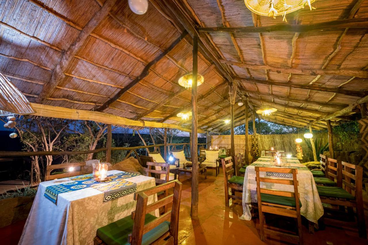 Taita Falcon Lodge Mukuni Exterior photo