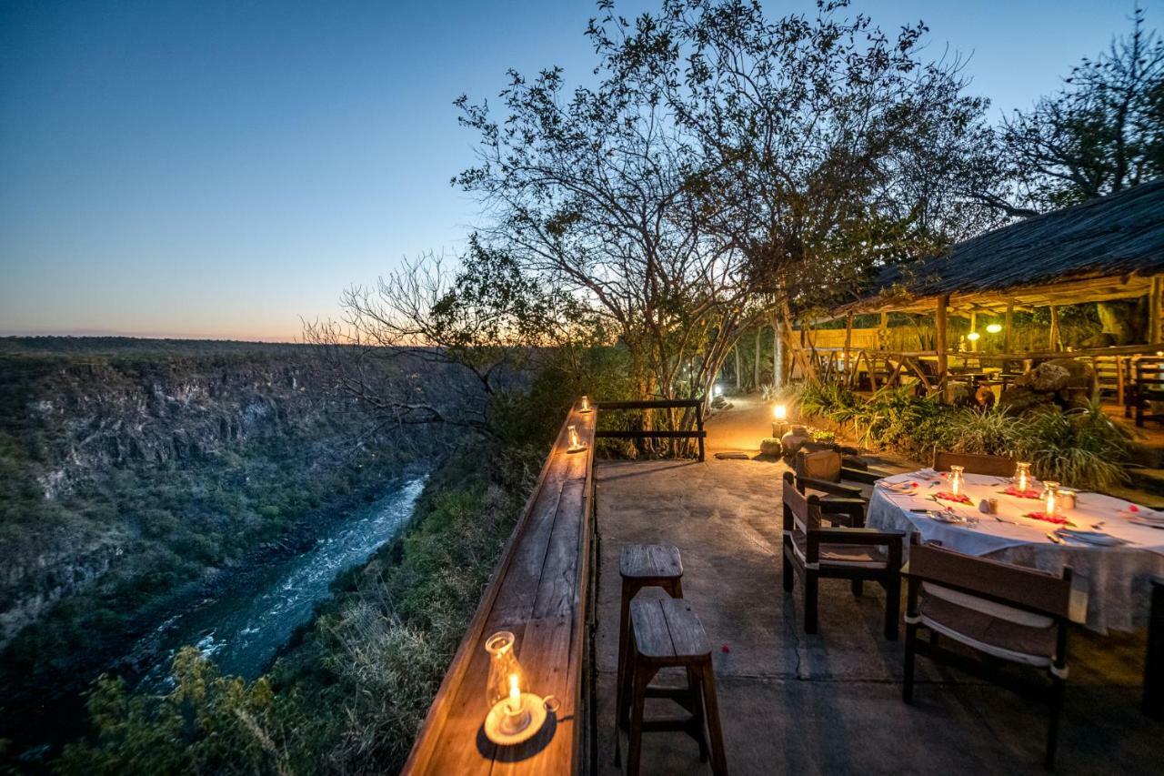 Taita Falcon Lodge Mukuni Exterior photo