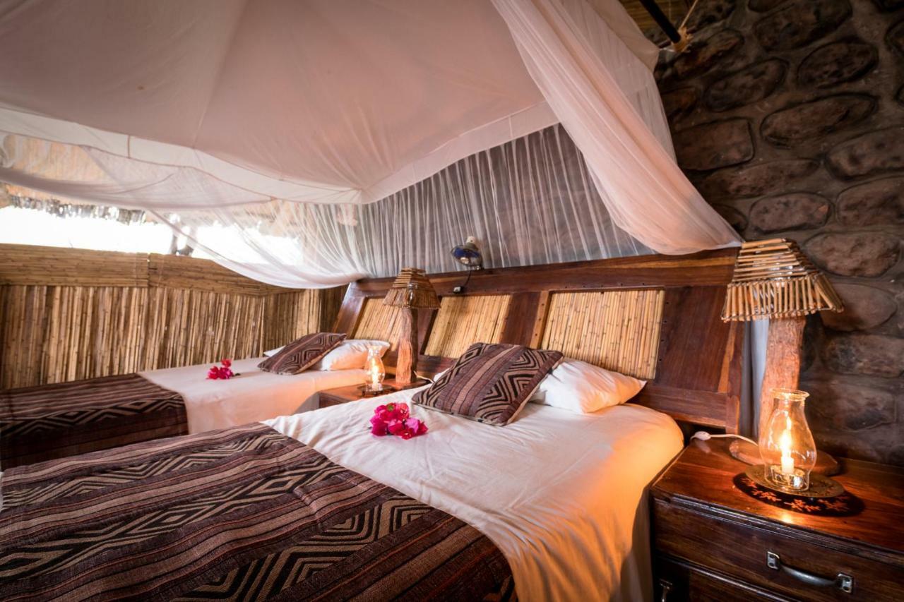 Taita Falcon Lodge Mukuni Exterior photo